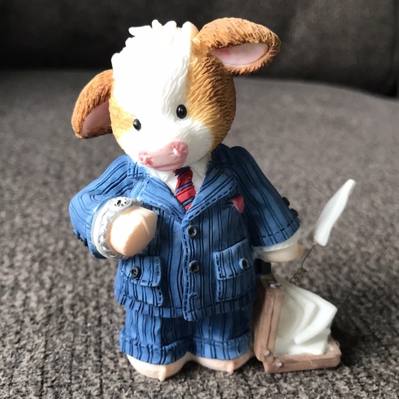 Enesco Other - 3/$25   Mary’s Moo Moos—Suit-a-bull For Business